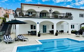 Villa Gala