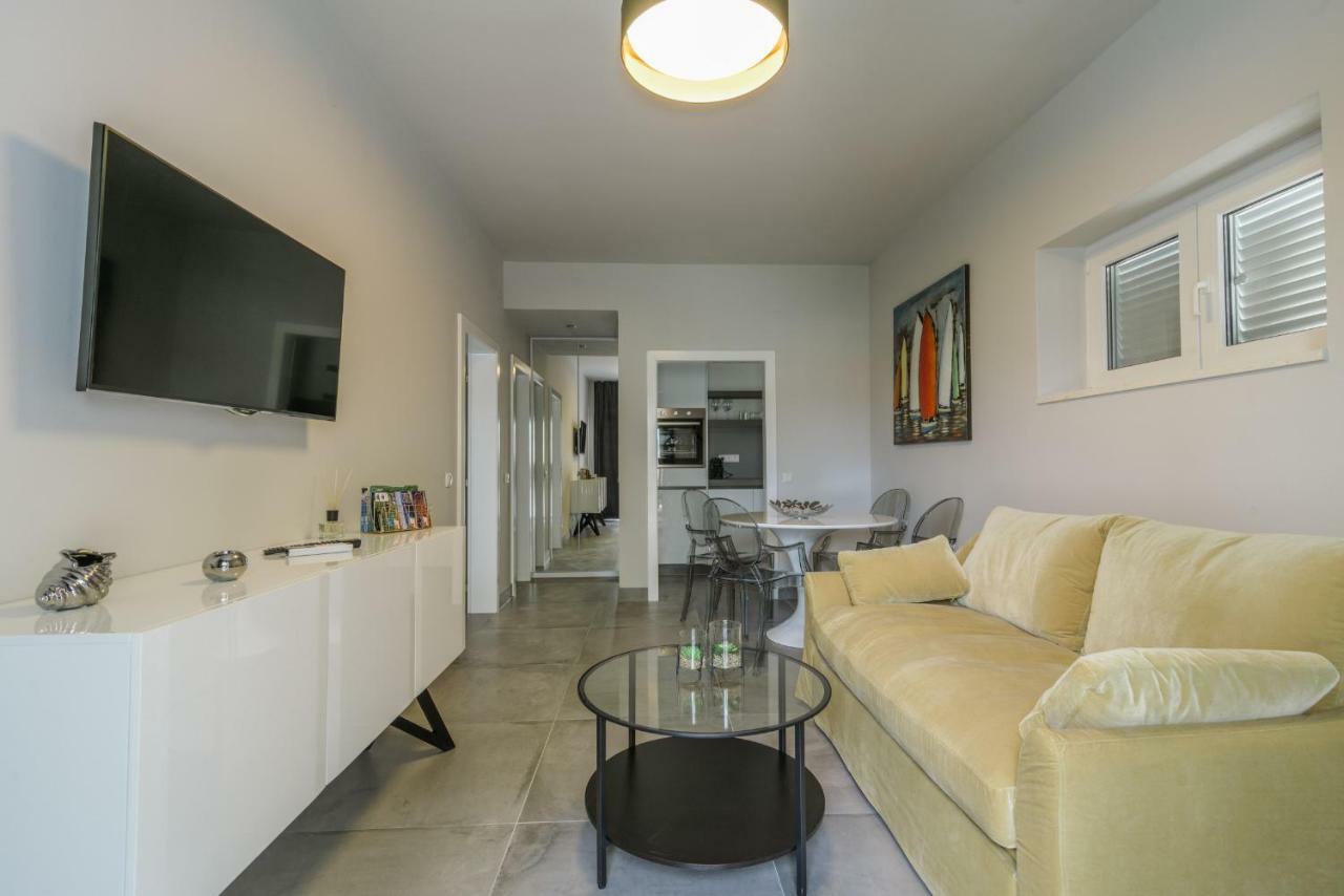 Villa Gala Trogir Exteriör bild