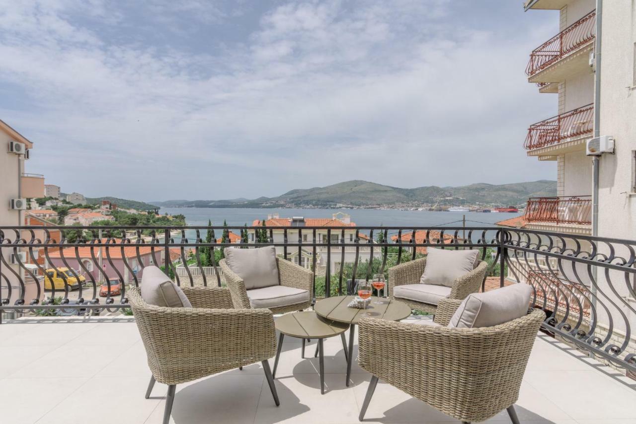 Villa Gala Trogir Exteriör bild