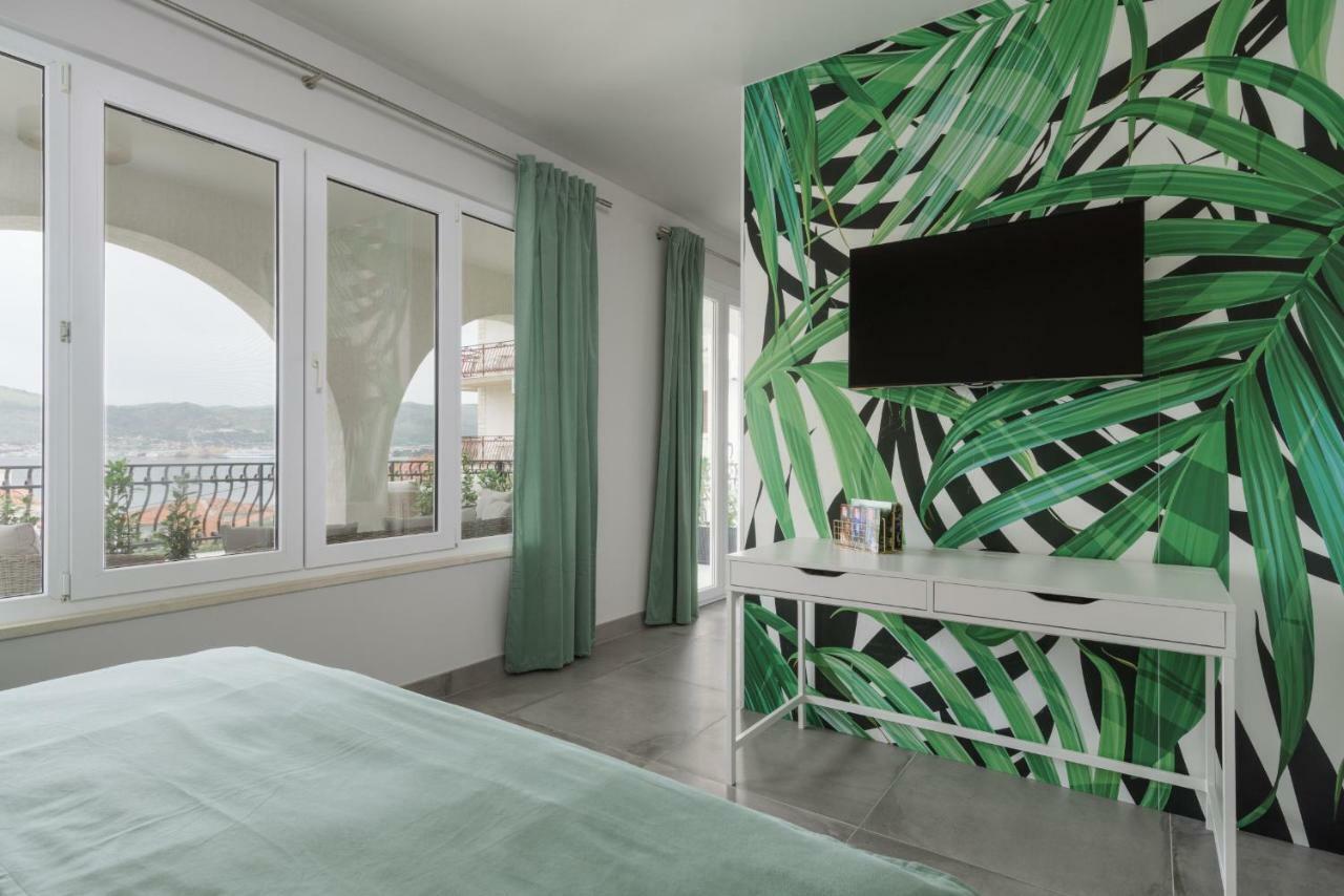 Villa Gala Trogir Exteriör bild