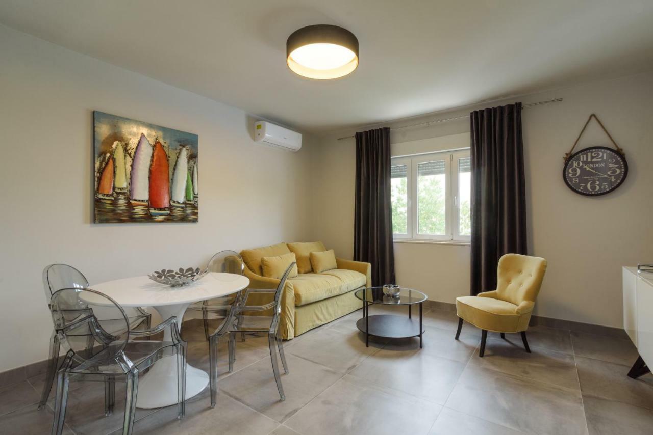 Villa Gala Trogir Exteriör bild