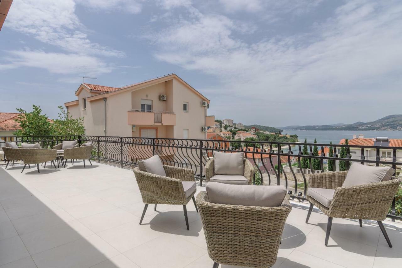 Villa Gala Trogir Exteriör bild
