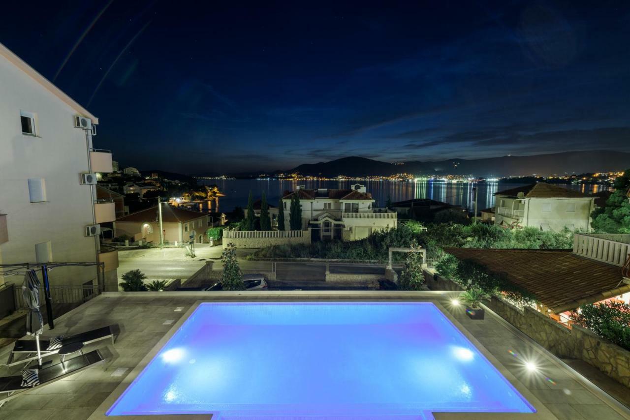 Villa Gala Trogir Exteriör bild